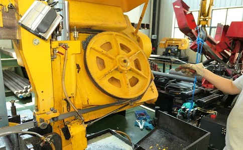 如何解决独山卧式金属带锯床切削时出现的断带现象？